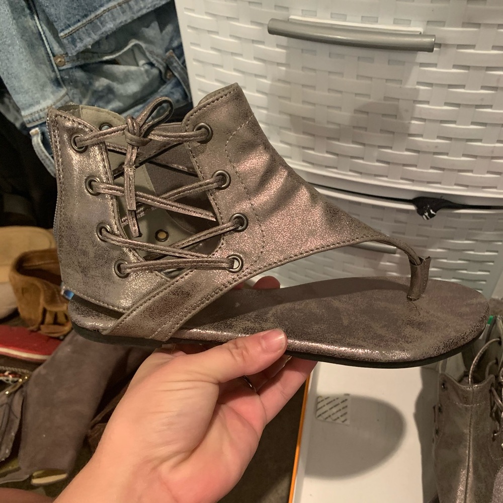 Shoes - Picture 2 of 2
